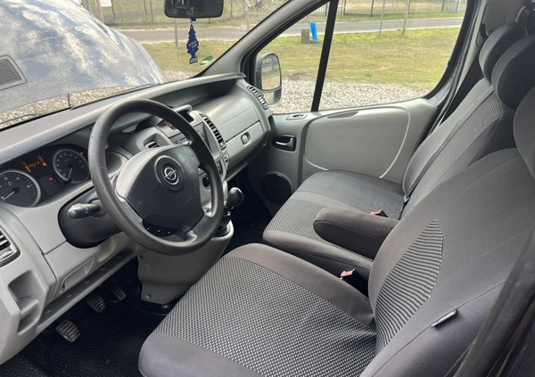 Opel Vivaro cena 29900 przebieg: 297000, rok produkcji 2007 z Zagórów małe 121